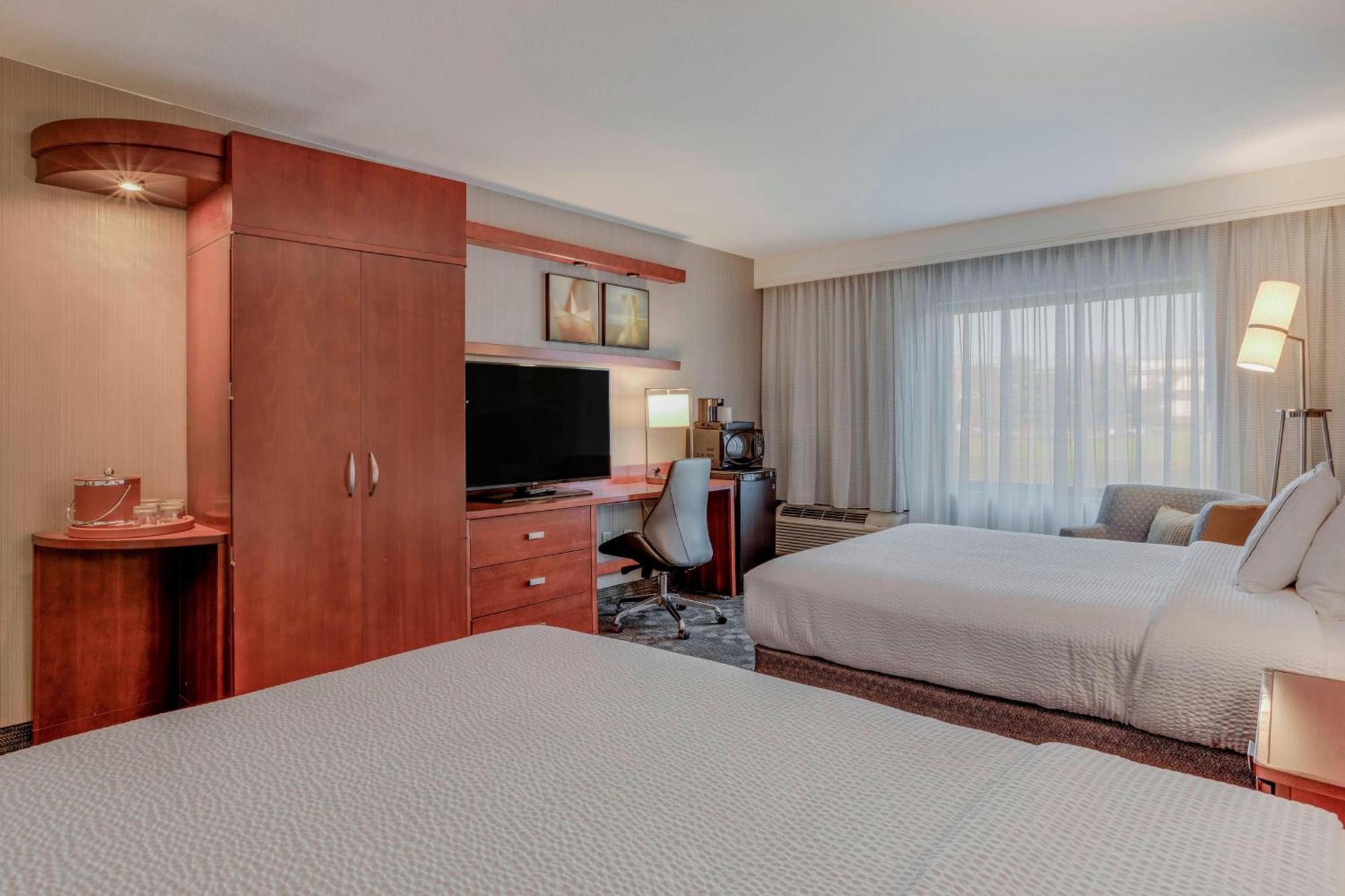 Hotel Courtyard By Marriot Cranbury South Brunswick Exteriér fotografie